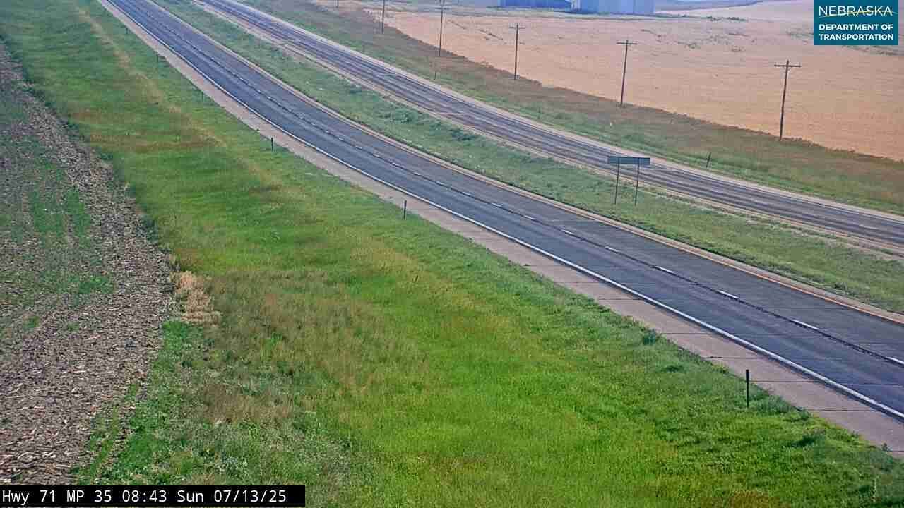 Traffic Cam Harrisburg › North: NE 71: N of Kimball: Hwy 71 North