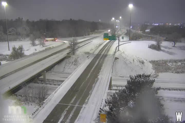 Traffic Cam Roseville: T.H.36 WB @ Cleveland Ave
