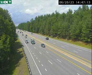 Traffic Cam Nashua › South: FEET S, MM