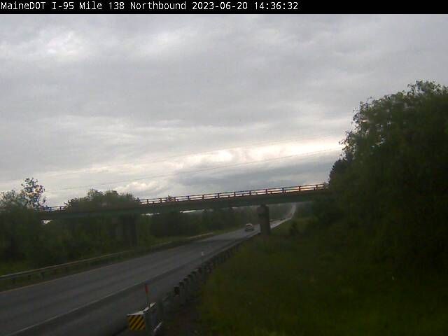 Traffic Cam Clinton › North: I-95 Mile 138 NB