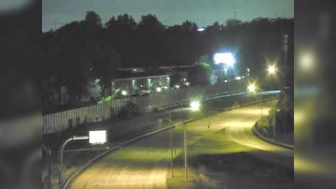 Traffic Cam Bristol Township: I-95 @ EXIT 39 (PA 413 BRISTOL)