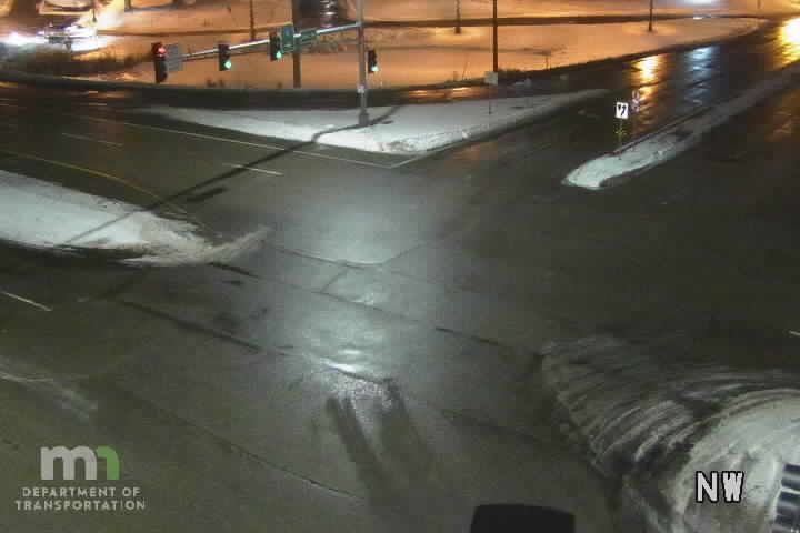 Traffic Cam Excelsior: MN 7: T.H.7 EB @ Oak St
