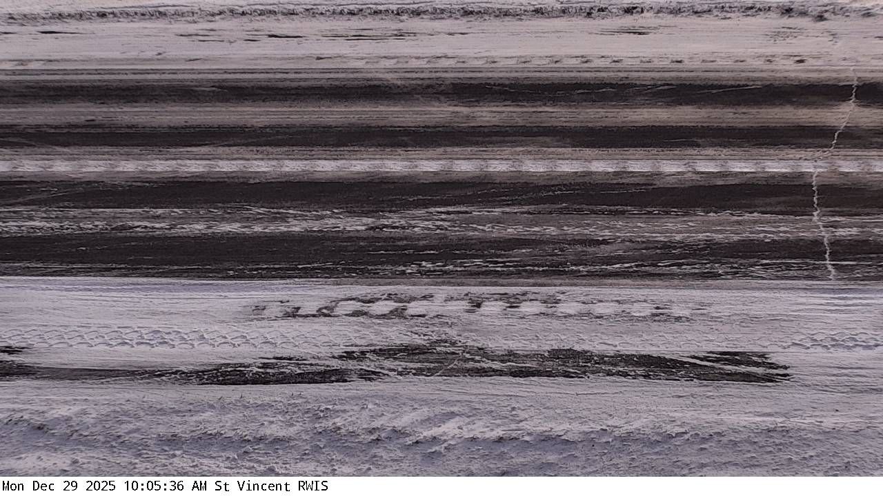 Traffic Cam Saint Vincent Junction: MN 171: T.H.171 (St. Vincent - MP 2): T.H.171 (St. Vincent - MP 2) View