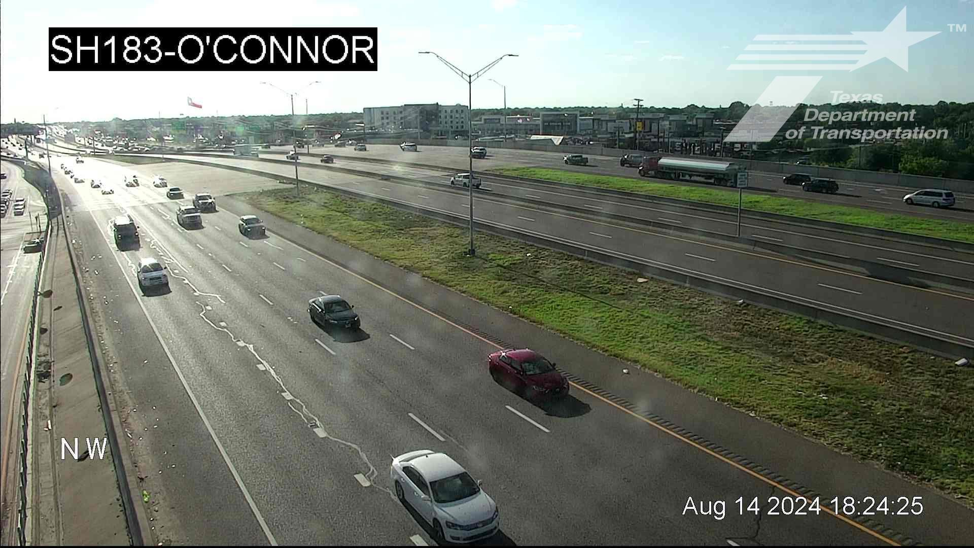 Traffic Cam Irving › East: SH 183 @ O'Connor