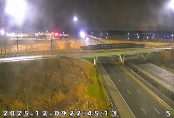 Traffic Cam Pendleton: I-69: 1-069-218-8-1 SR