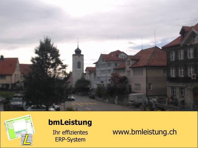 Wald: b&m Informatik GmbH - AR: Sicht auf die Kirche von - AR