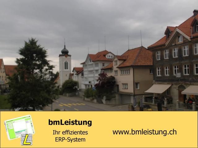 Wald: b&m Informatik GmbH - AR: Sicht auf die Kirche von - AR