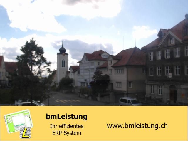 Wald: b&m Informatik GmbH - AR: Sicht auf die Kirche von - AR