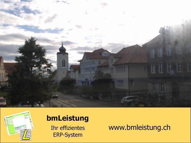 Wald: b&m Informatik GmbH - AR: Sicht auf die Kirche von - AR