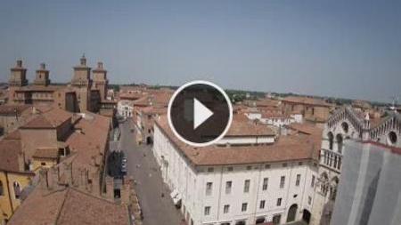 Ferrara: corso martiri e castello
