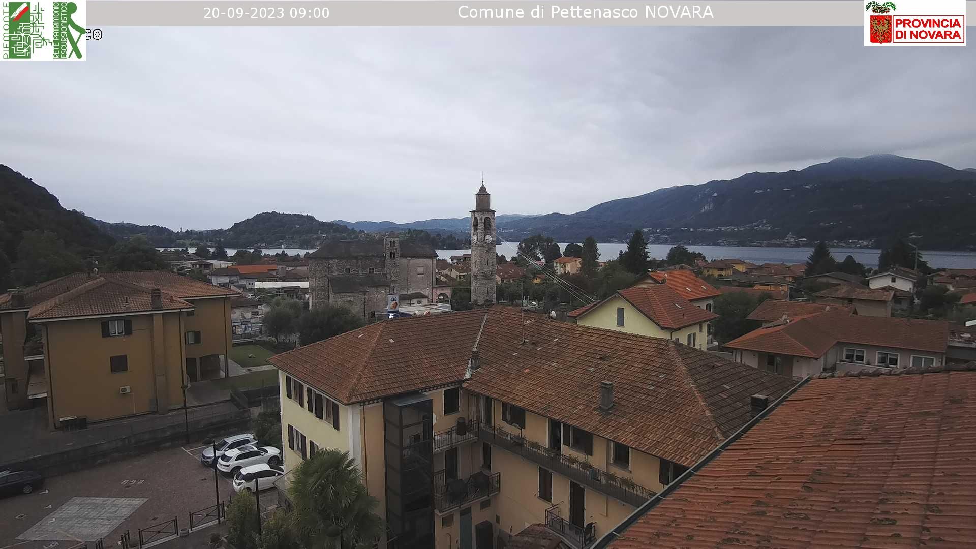 Traffic Cam Pettenasco › South-West: Lake Orta