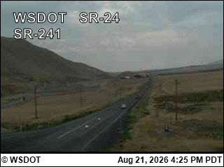 Traffic Cam Desert Aire › North: SR 24 at MP 30.4: SR 241 Interchange