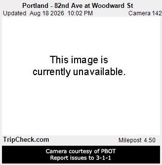 Traffic Cam Portland: ORE213 at Woodward St