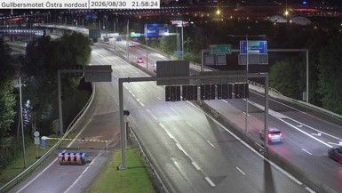 Traffic Cam Gothenburg: Gullbergsmotet Östra nordost