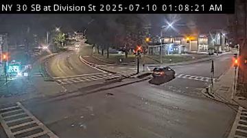 Traffic Cam South Amsterdam › South: NY 30 Southbound at Division Street - Amsterdam