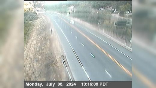 Traffic Cam DeCamp: US-101: North Willits Bypass - Looking South (C008)
