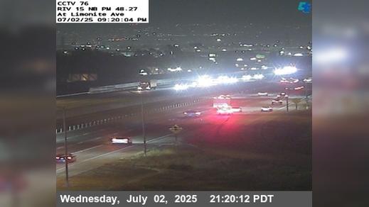 Traffic Cam Eastvale › North: I-15 : (76) Limonite