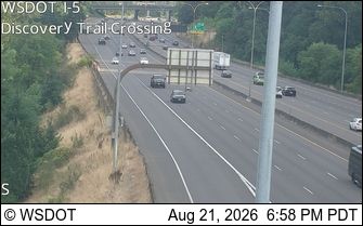 Traffic Cam Vancouver: I-5 at MP 2.8: Discovery Trail Crossing
