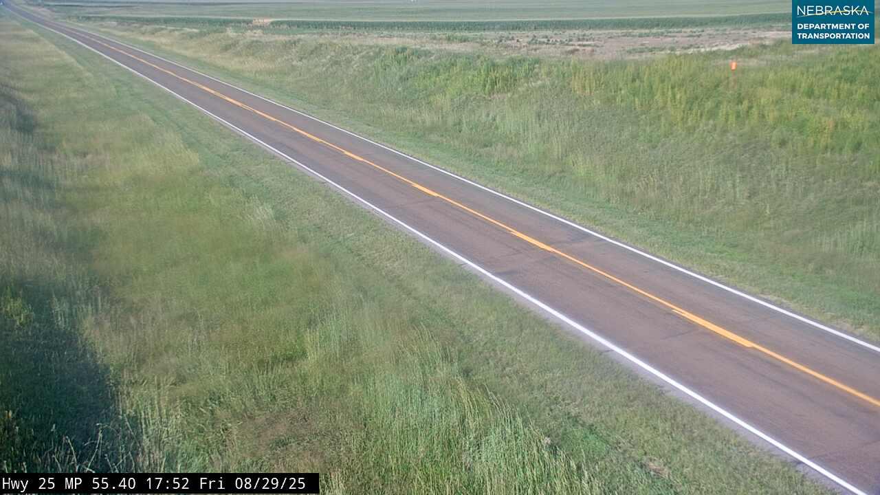 Traffic Cam North Platte › North: NE 25: S of Wallace: 25 looking north