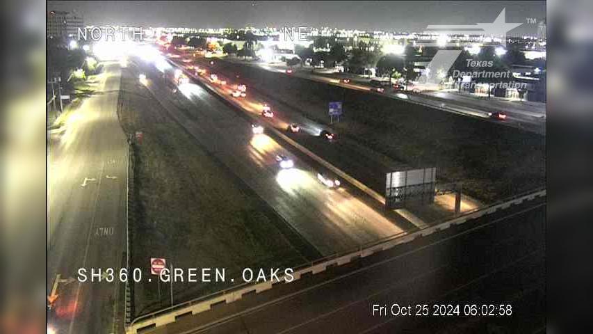 Traffic Cam Grand Prairie › North: SH 360 @ Green Oaks