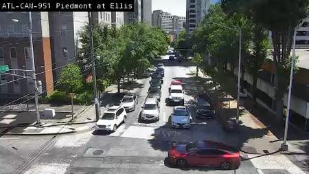 Traffic Cam Hotel District: 115082--2