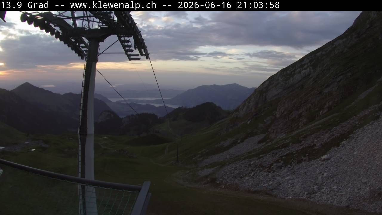 Beckenried › Norden: Vierwaldstättersee