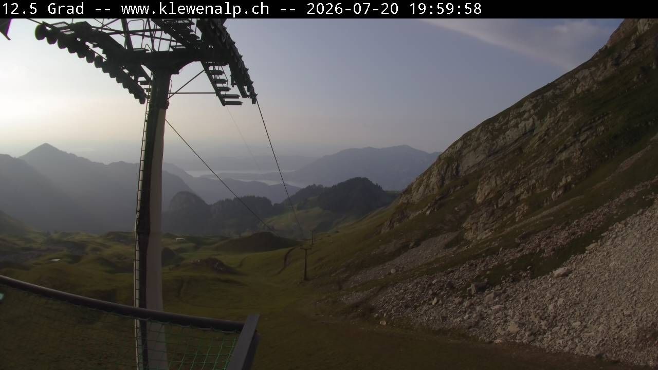 Beckenried › Norden: Vierwaldstättersee