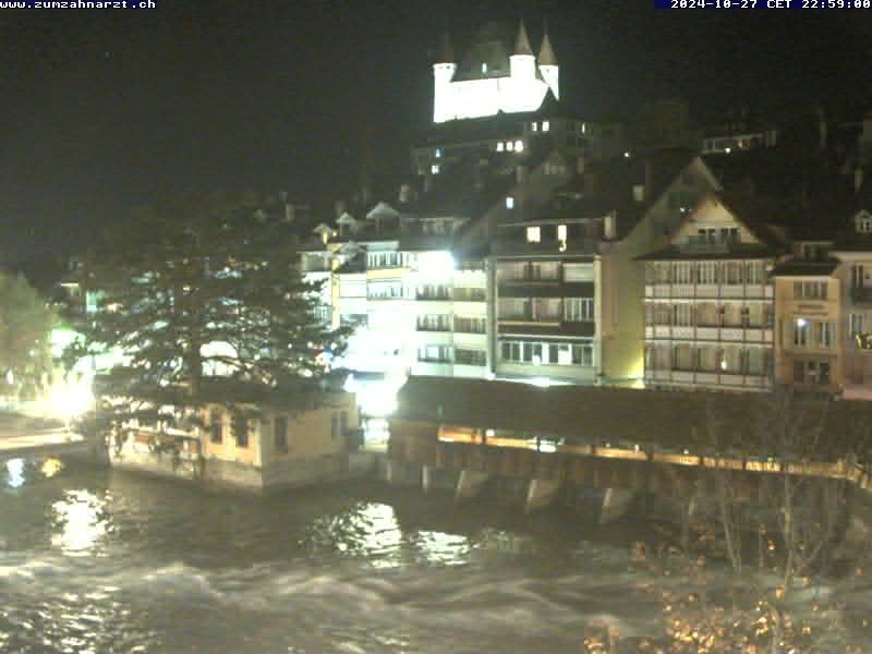 Thun: Innenstadt - Blick auf das Schloss