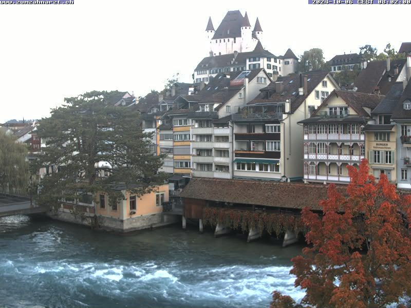 Thun: Innenstadt - Blick auf das Schloss