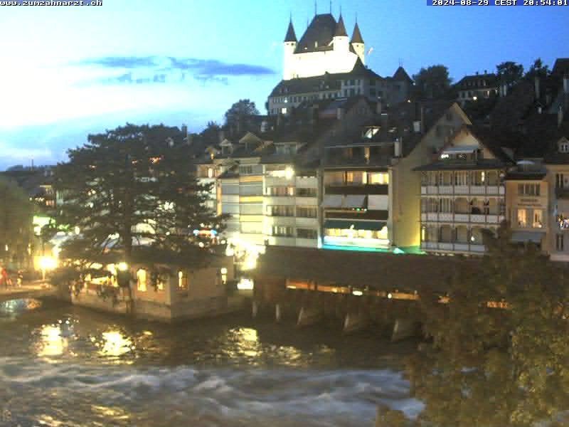 Thun: Innenstadt - Blick auf das Schloss