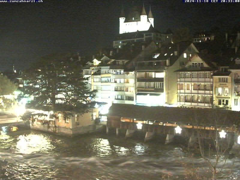 Thun: Innenstadt - Blick auf das Schloss