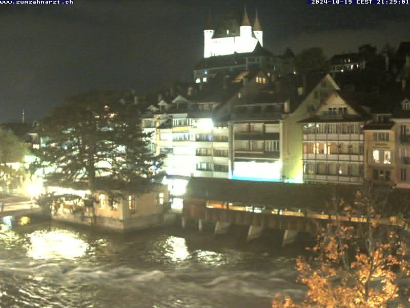 Thun: Innenstadt - Blick auf das Schloss