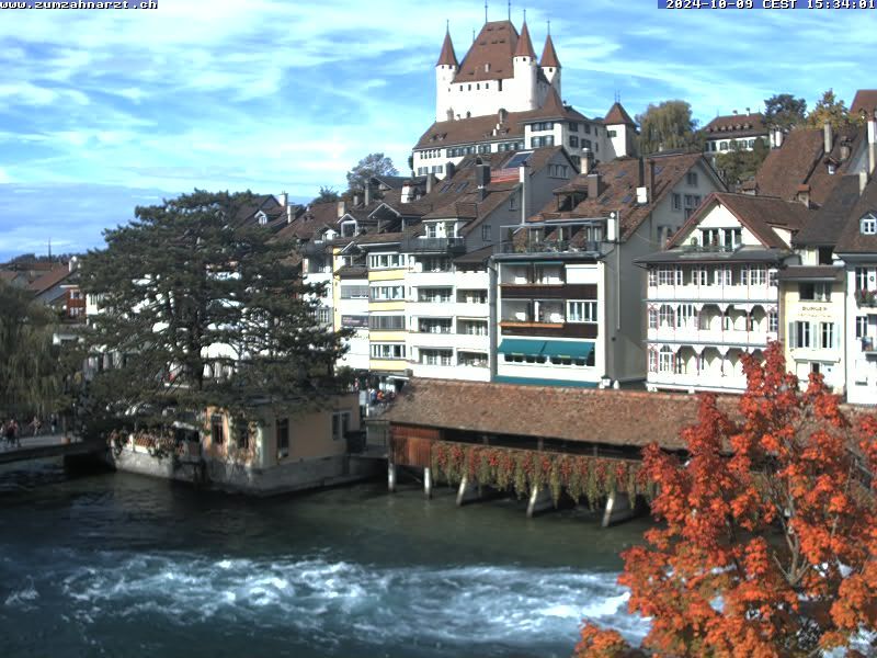 Thun: Innenstadt - Blick auf das Schloss