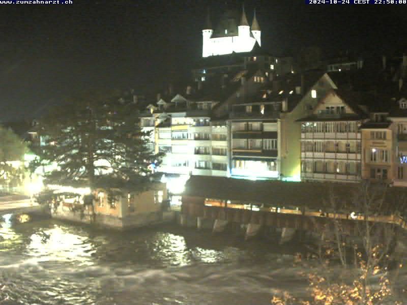 Thun: Innenstadt - Blick auf das Schloss