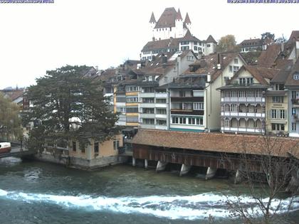 Thun: Innenstadt - Blick auf das Schloss