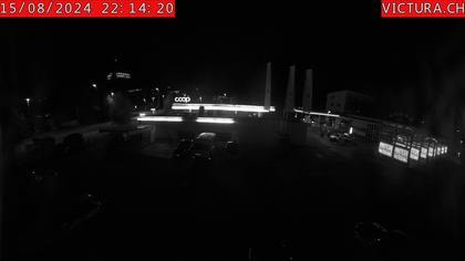 Risch-Rotkreuz: Webcam Rotkreuz Kreisel Coop Tankstelle