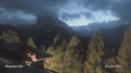 Zermatt: Riffelalp Resort 2222m