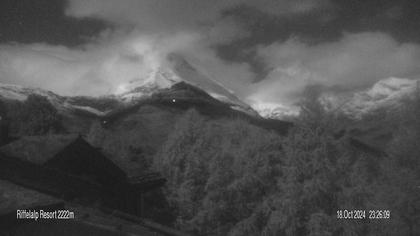 Zermatt: Riffelalp Resort 2222m