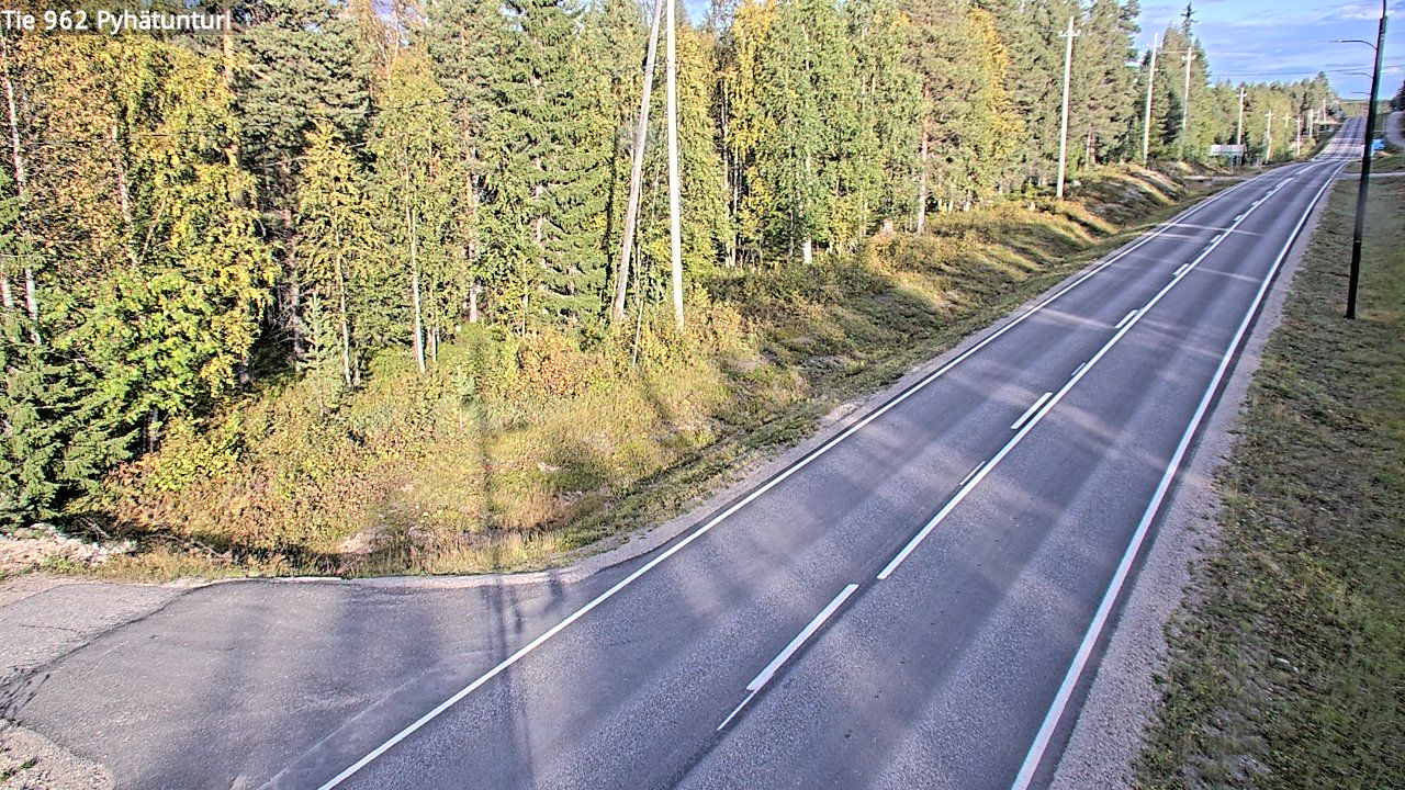 Traffic Cam Pelkosenniemi: Tie 962 Tie 962, Pyhätunturi - Vuostimoon