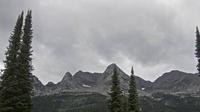 Ultima vista de la luz del día desde Fernie: Island Lake