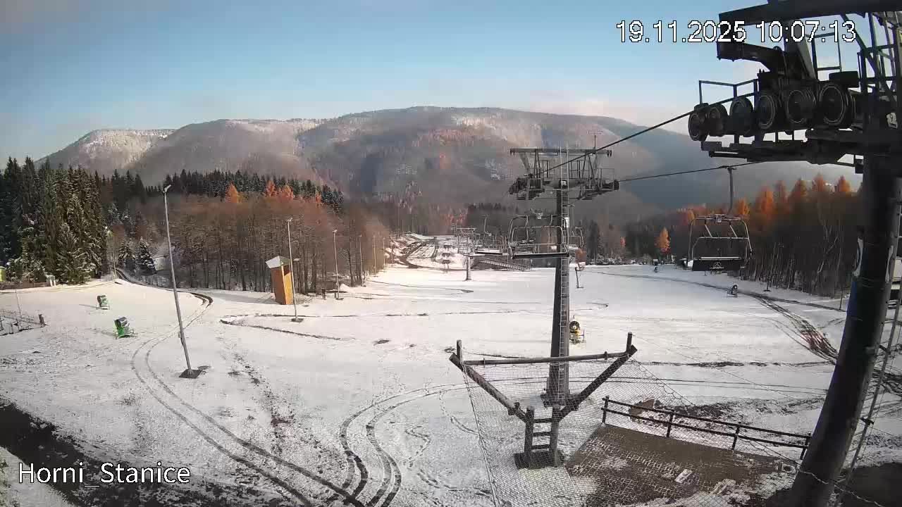 Traffic Cam Rasov: Sport areál Klíny 1