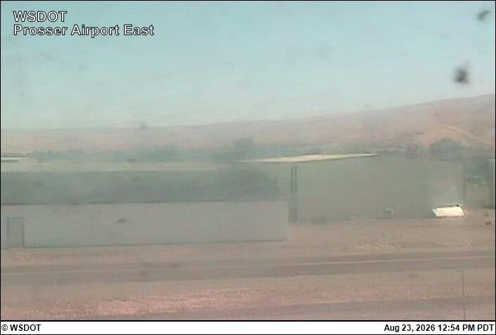 Traffic Cam Prosser › East: Airport East