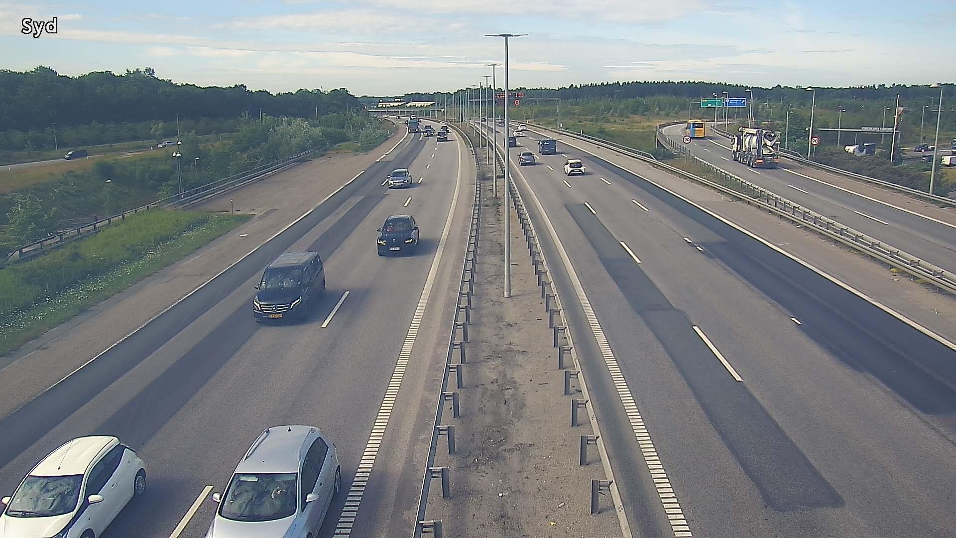 Traffic Cam Rodovre: E47 Jyllingevej