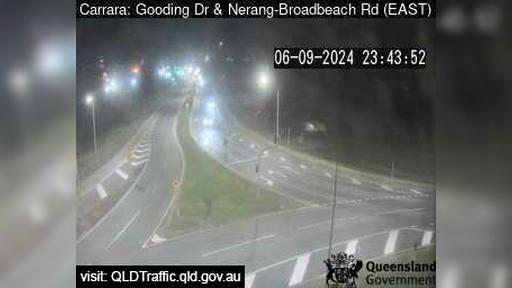 Traffic Cam Clear Island Waters › East: Carrara