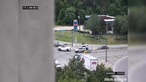 Traffic Cam Robinson Heights: I-75 @ MM 382.0 - SR-121 - Williston Rd
