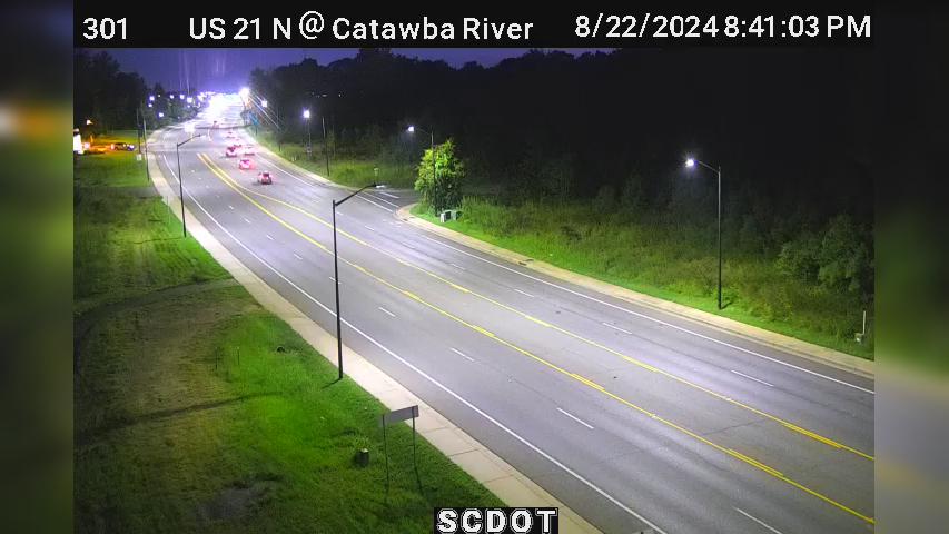 Traffic Cam Cedarwood: US 21 N @ Catawba River