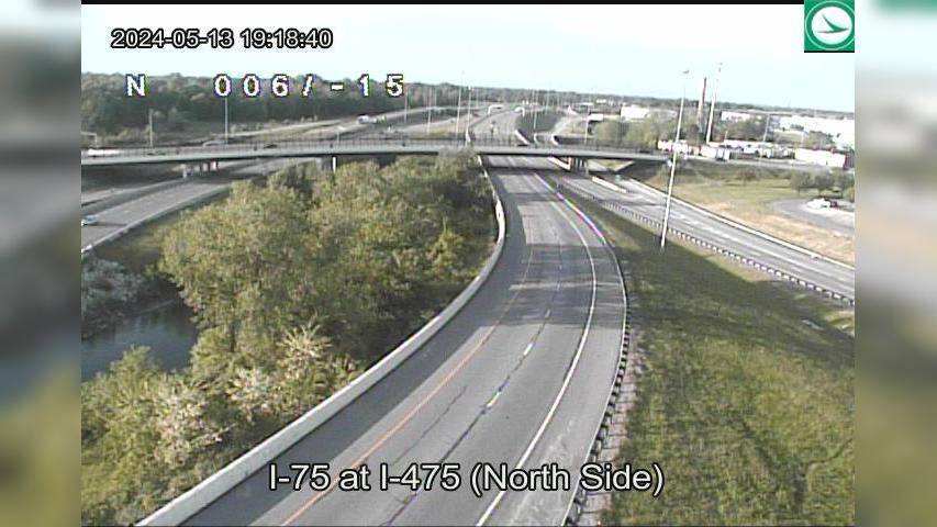 Traffic Cam Toledo: I-75 at I-475 (North side)
