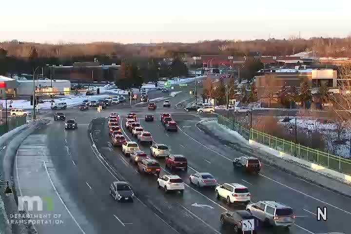 Traffic Cam Eden Prairie: T.H.212 EB @ Prairie Center Dr