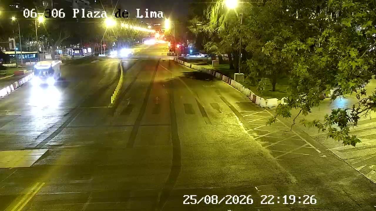 Traffic Cam El Viso: PLAZA DE LIMA