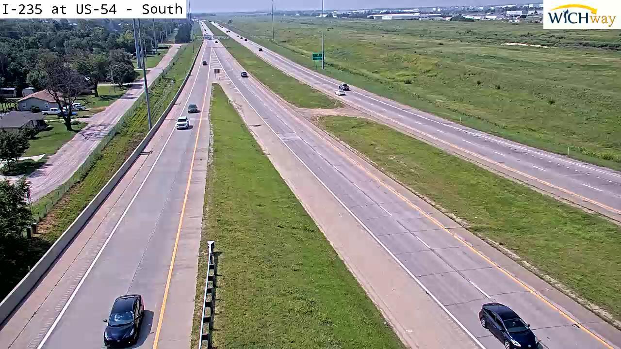Traffic Cam Wichita: I-235 at US-54